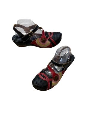 Spring Step L'Artiste Parkway Black Leather Floral Mary Jane Heels size Euro 41